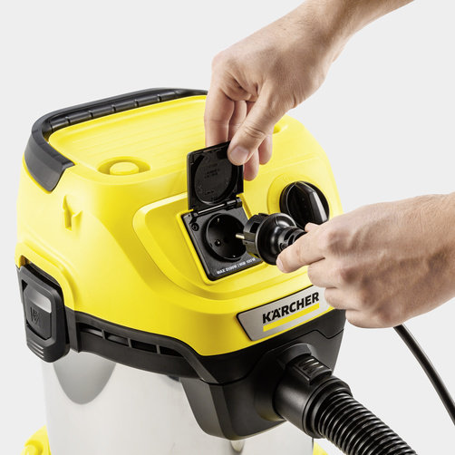 Хозяйственный пылесос Karcher WD 3 P S V-17/4/20 - <h3>Штепсельная розетка  для работы с электроинструментами</h3>
Немедленный сбор пыли и стружки, образующихся при строгании, пилении или шлифовании. Пылесос автоматически включается и выключается синхронно с электроинструментом.