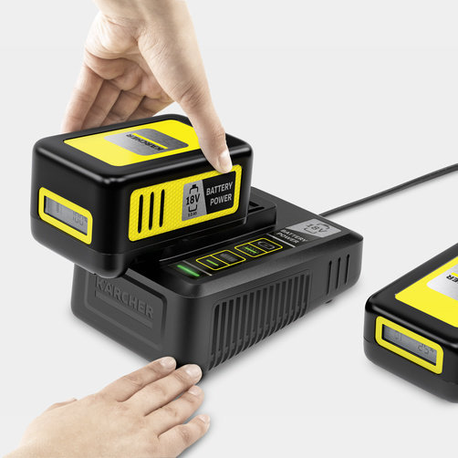 Быстрозарядное устройство Karcher Battery Power 18 В - <h3>Быстрозарядное устройство</h3>
Заряжает сменный аккумулятор Karcher Battery Power 18 В / 2,5 Ач до уровня 80 % за 44 минуты. Заряжает сменный аккумулятор Karcher Battery Power 18 В / 5,0 Ач до уровня 80 % за 94 минуты.