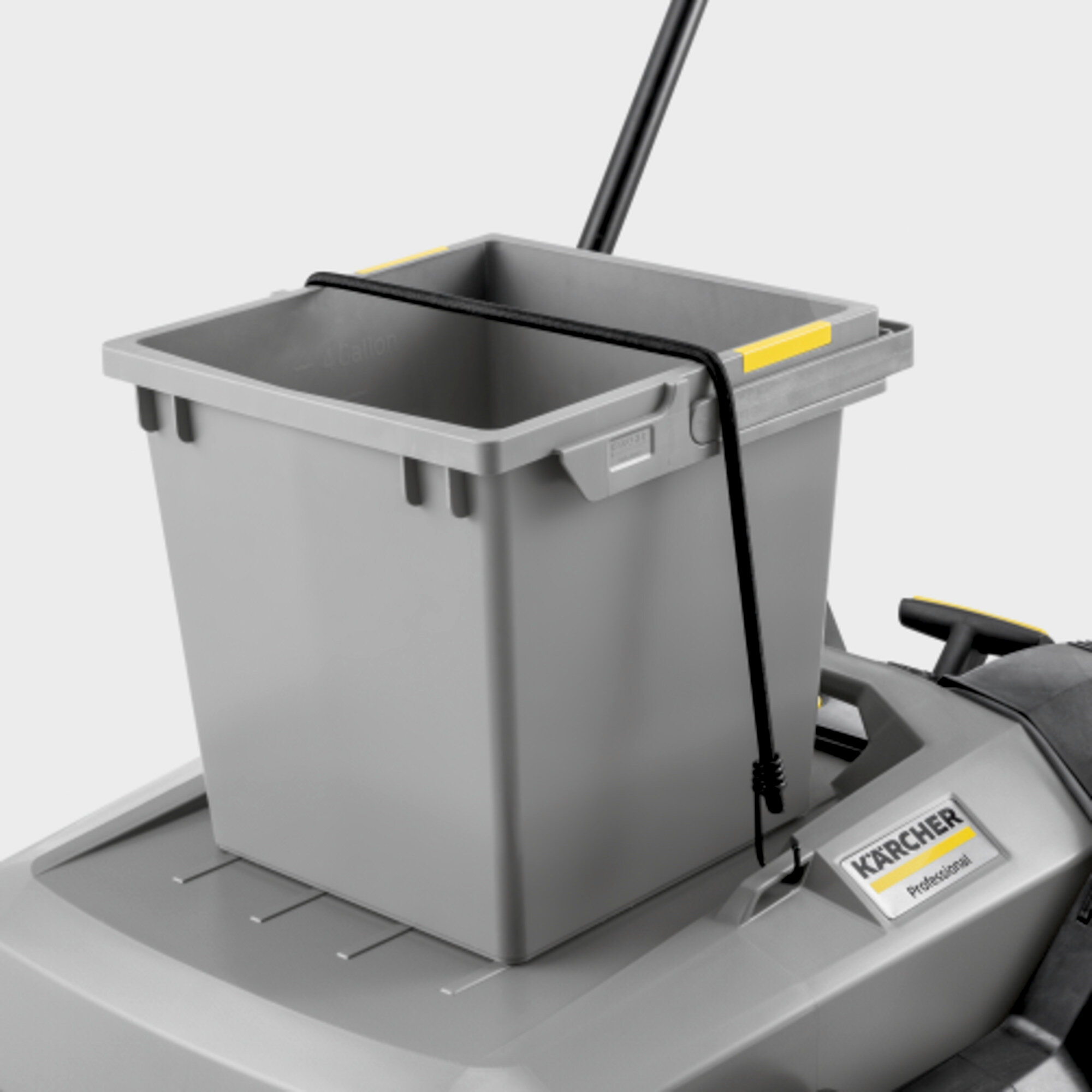 Подметальная машина Karcher KM 70/20 C 2SB - <h3>Настраиваемые основная цилиндрическая и боковые щетки</h3>
<p>
	 Ступенчатое регулируемое давление прижима для достижения оптимальных результатов уборки. Возможность регулировки давления прижима уменьшает износ роликовой щетки. Для защиты щетины роликовой и боковой щеток от повреждения предусмотрена их полная разгрузка.
</p>
