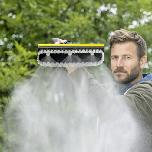 Мощная швабра Karcher PS 30 - <h3>3 интегрированных сопла высокого давления</h3>
Эффективная чистка высоким давлением.